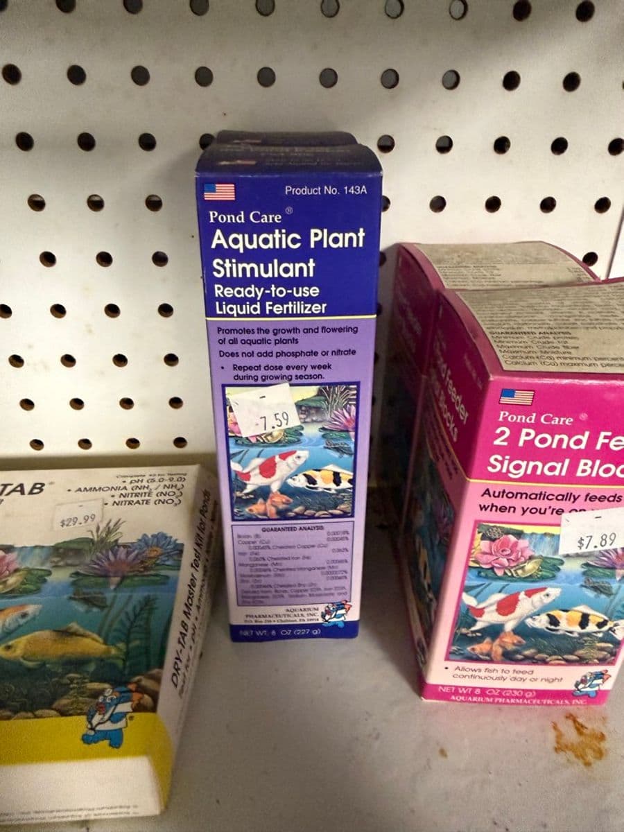Aquarium Pharmaceuticals Dry-Tab Master Test Kit for Ponds at Sea Cave Inc.