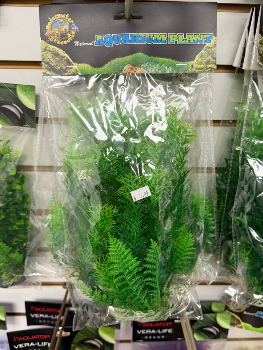 Underwater Treasures Natural Aquarium Plant – artificial plastic plant décor at Sea Cave Inc.