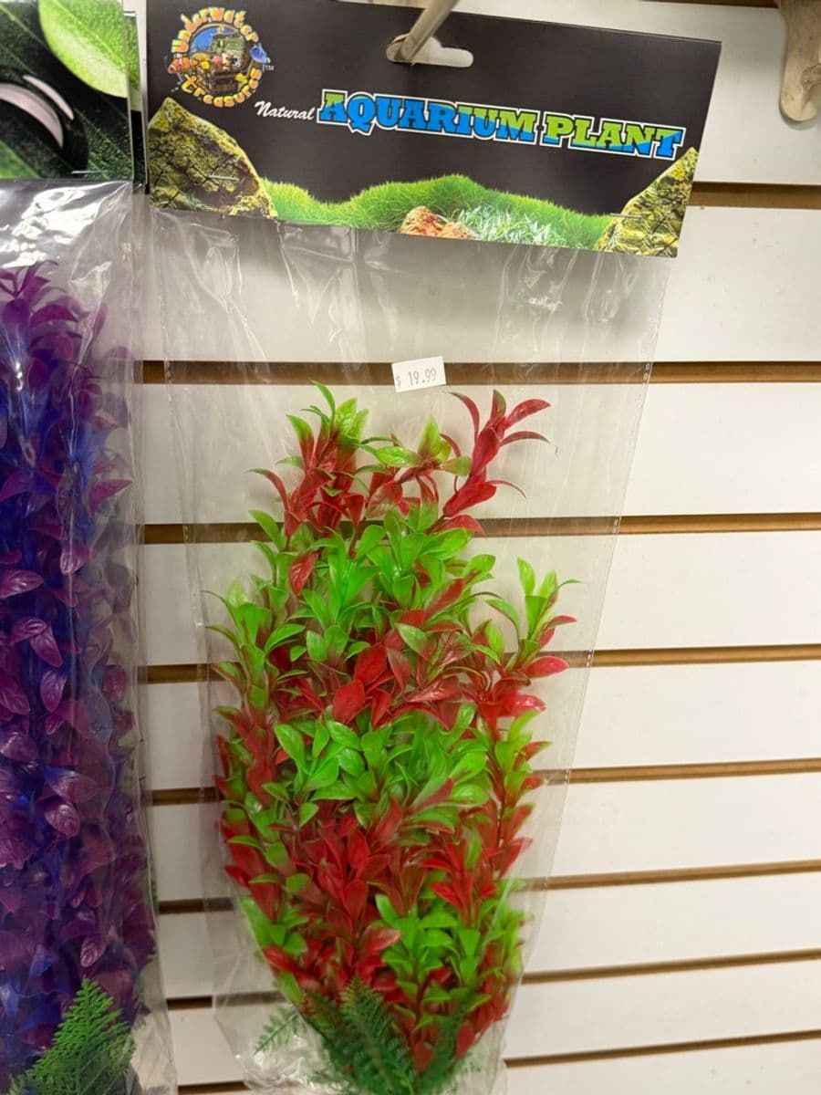 Underwater Treasures Natural Aquarium Plant – large red/green plastic plant decoration at Sea Cave Inc.